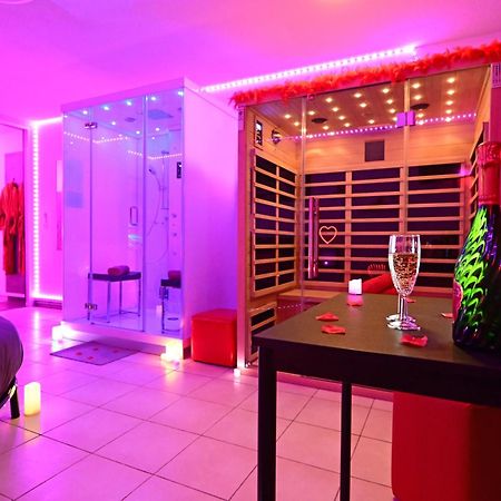 Love Room A Deux Pas De L'Ocean Avec Hammam, Sauna Et Bain A 2 :-) Biscarrosse Exterior foto